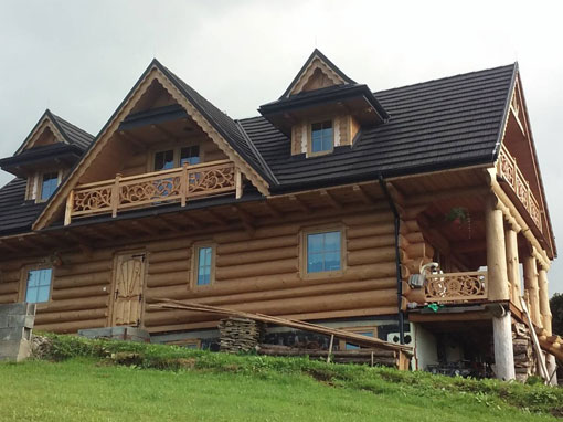 Piękny dom z drewna w Krościenku nad Dunajcem